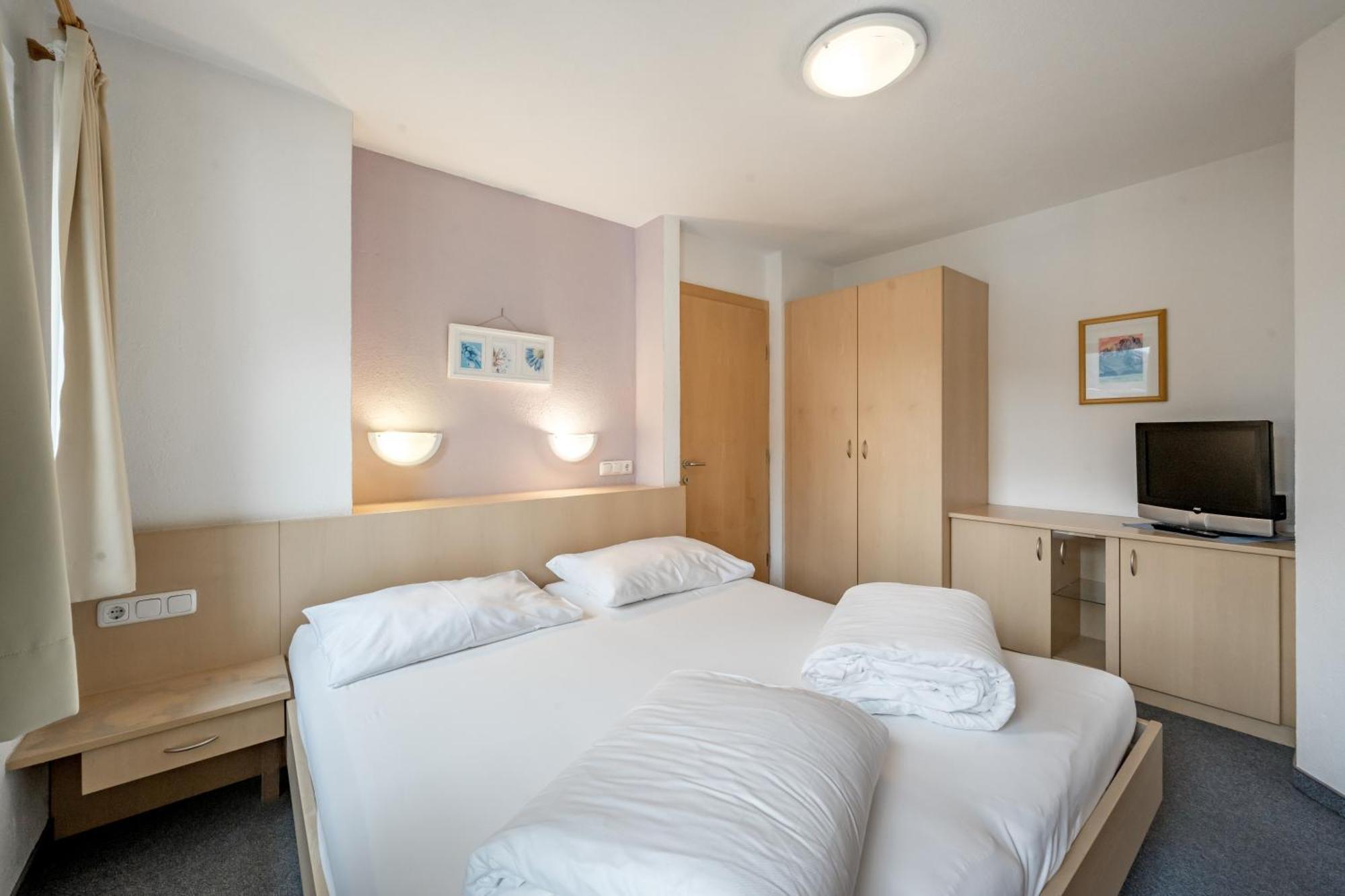Hotel Bergwelt แลงเงนเฟลด์ ภายนอก รูปภาพ